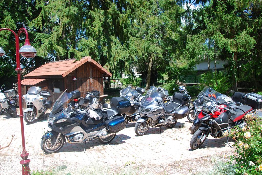 Auberge De Portout Chanaz Luaran gambar