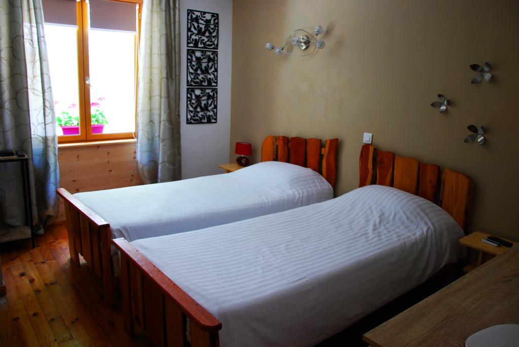 Auberge De Portout Chanaz Luaran gambar